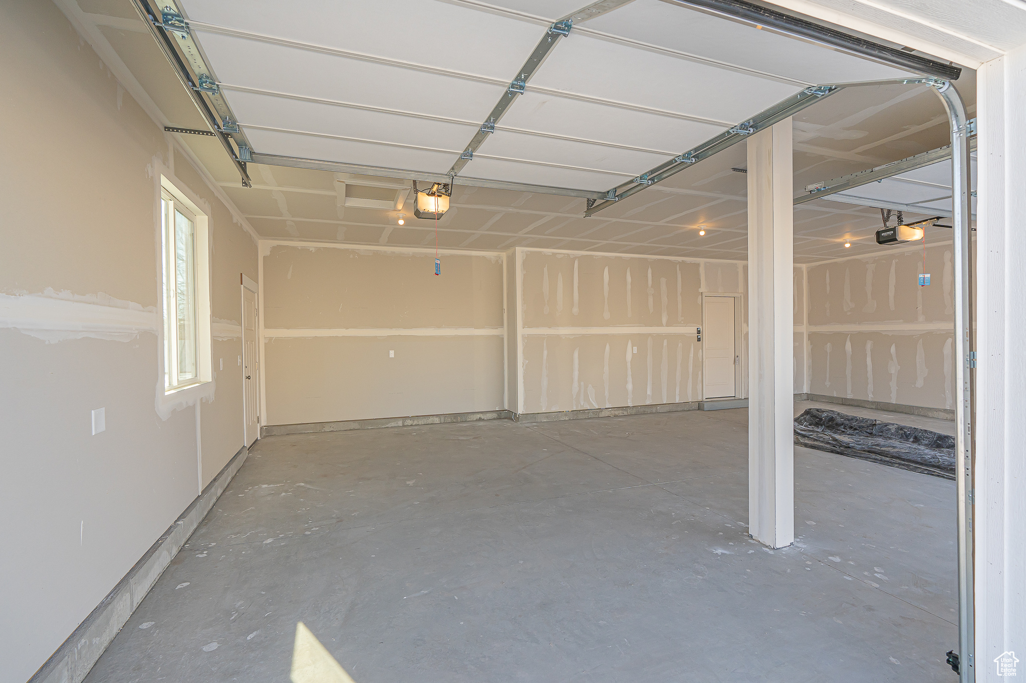 FIREFLY ESTATES - Residential