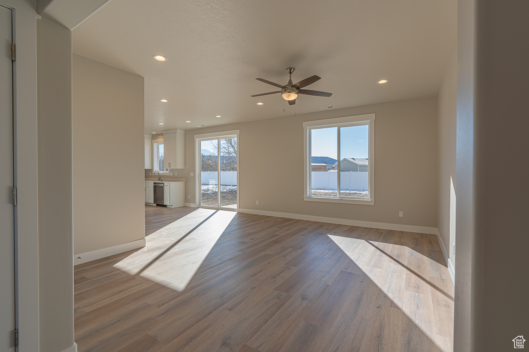 FIREFLY ESTATES - Residential