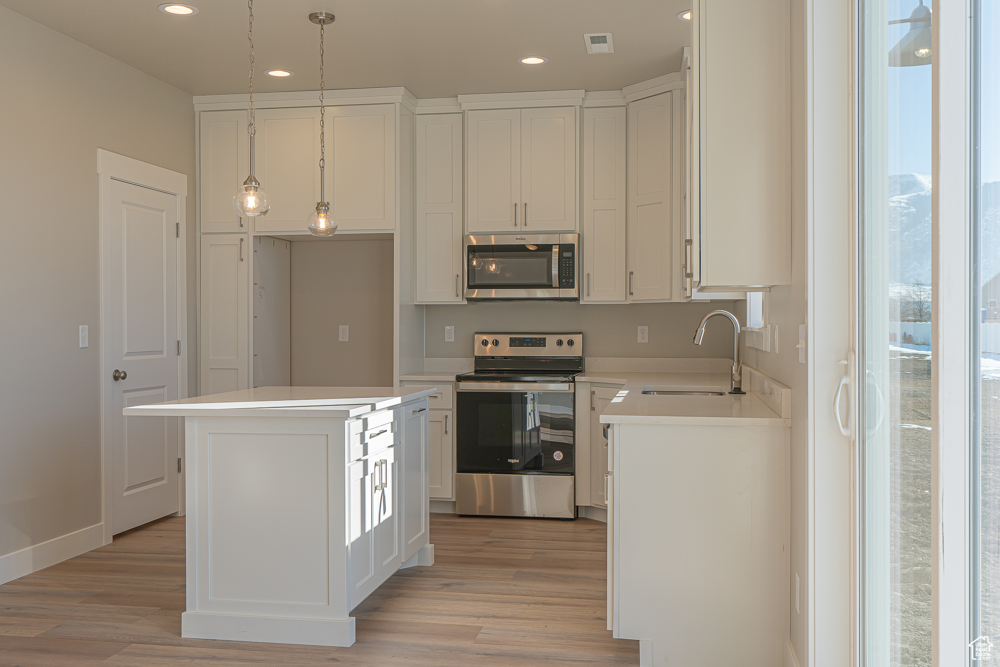 FIREFLY ESTATES - Residential