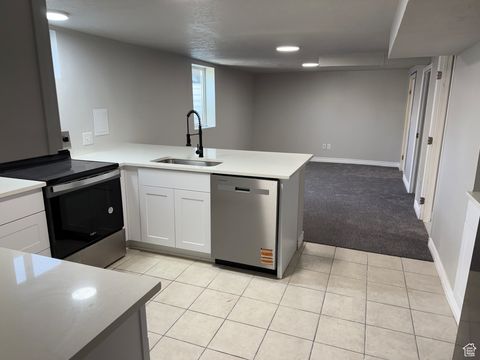 Tiny photo for 4572 S 250 E, Washington Terrace, UT 84405 (MLS # 2108557)