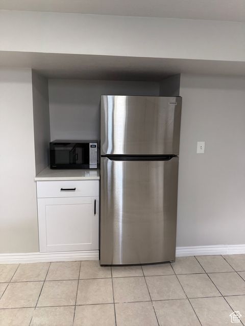Tiny photo for 4572 S 250 E, Washington Terrace, UT 84405 (MLS # 2108557)