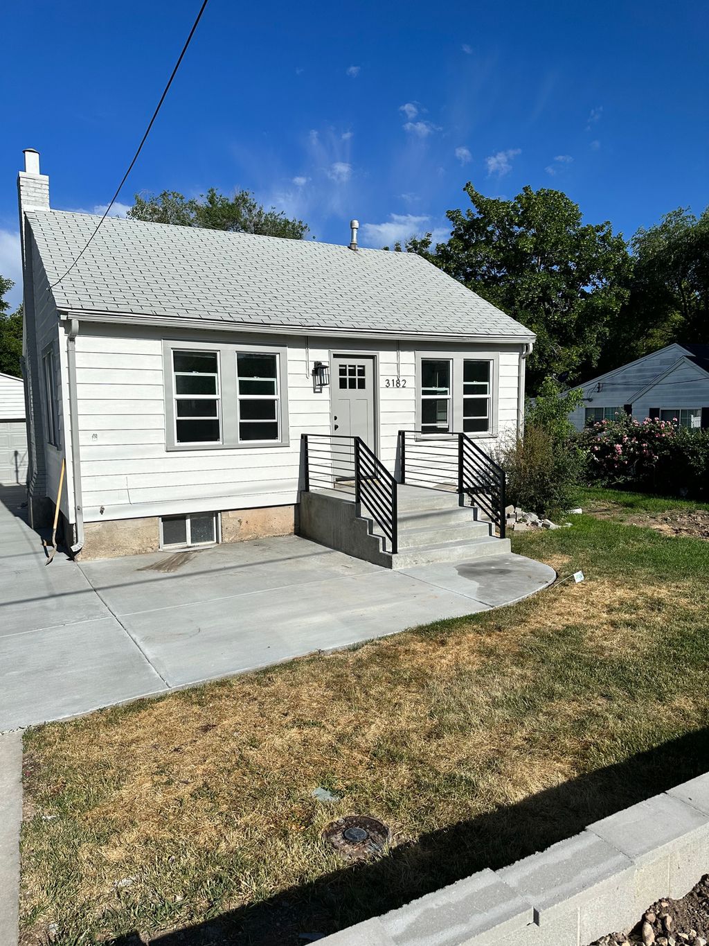 Photo of 3182 S IMPERIAL ST, Salt Lake City, UT 84106 (MLS # 2139370)