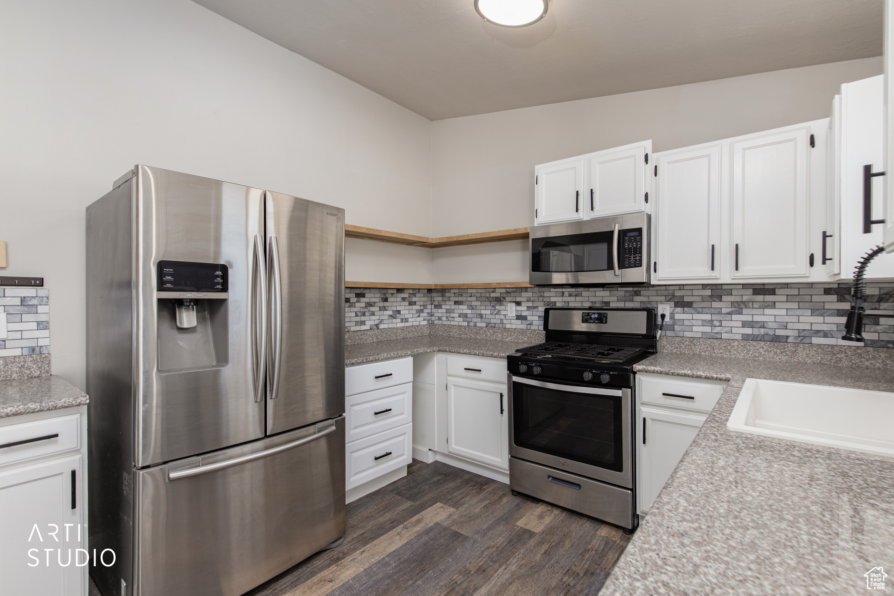 BERKSHIRE WEST PLAT - Residential