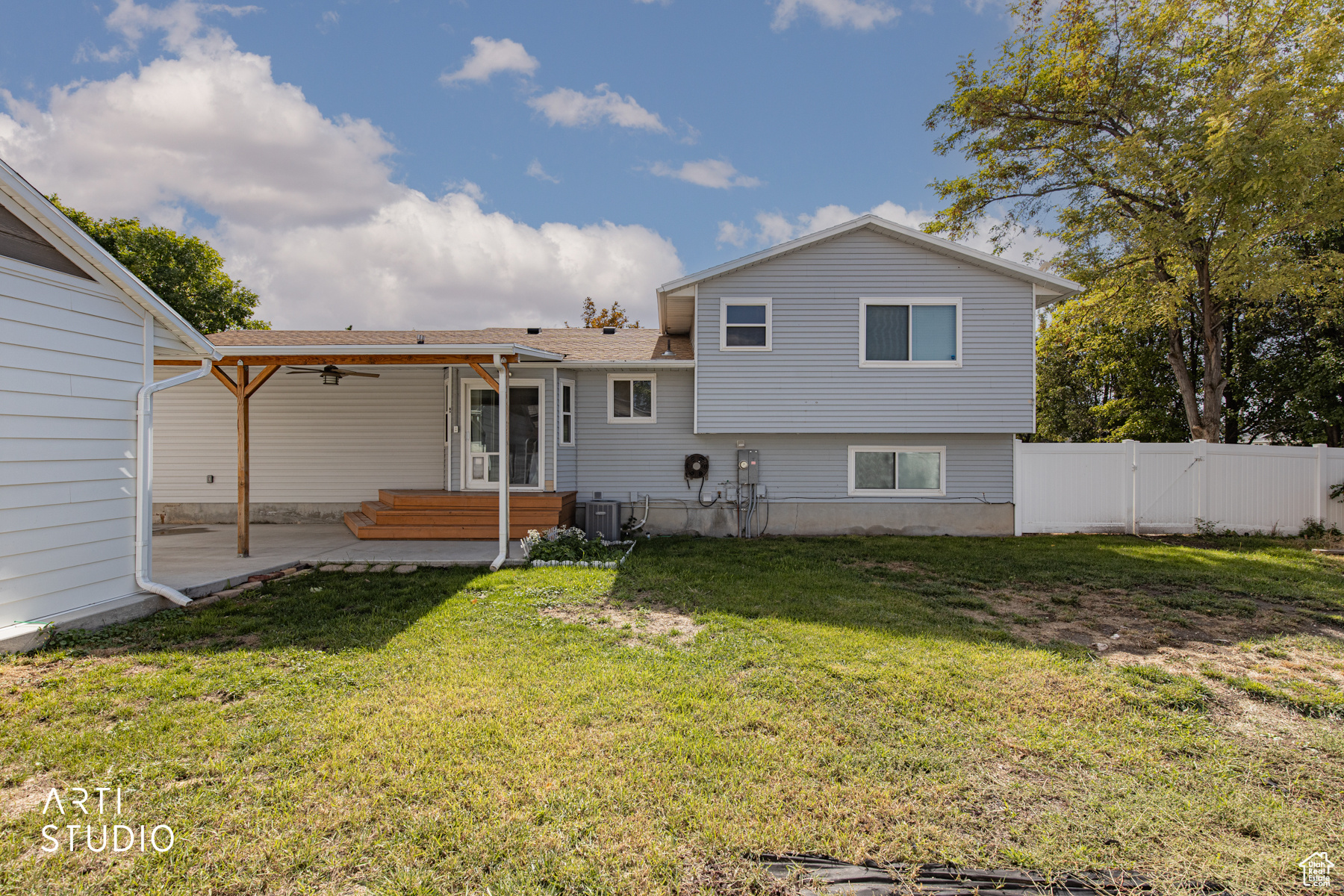 BERKSHIRE WEST PLAT - Residential