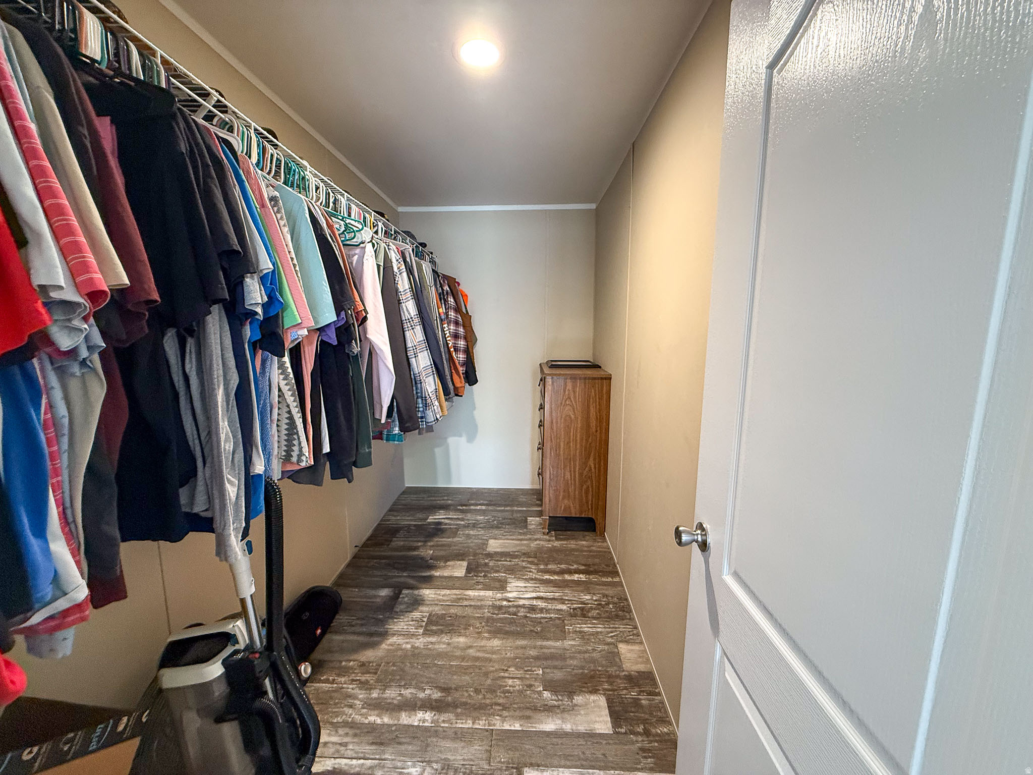 ROLLING HILLS ESTATES - Residential