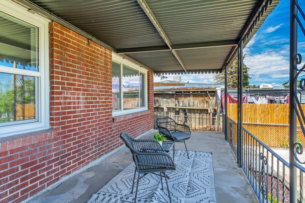 Photo of 122 E 400 N, Tooele, UT 84074 (MLS # 2159983)