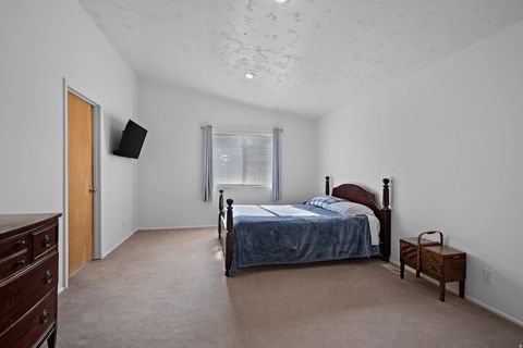 Tiny photo for 1610 E MOOR DALE LN S, Holladay, UT 84117 (MLS # 2129934)