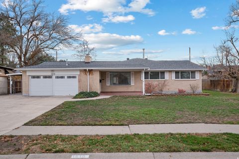 Tiny photo for 1610 E MOOR DALE LN S, Holladay, UT 84117 (MLS # 2129934)