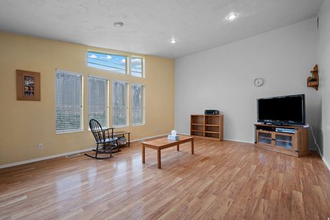 Tiny photo for 1610 E MOOR DALE LN S, Holladay, UT 84117 (MLS # 2129934)