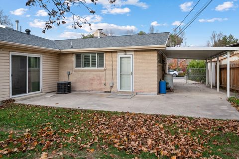 Tiny photo for 1610 E MOOR DALE LN S, Holladay, UT 84117 (MLS # 2129934)