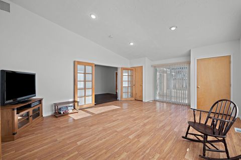 Tiny photo for 1610 E MOOR DALE LN S, Holladay, UT 84117 (MLS # 2129934)