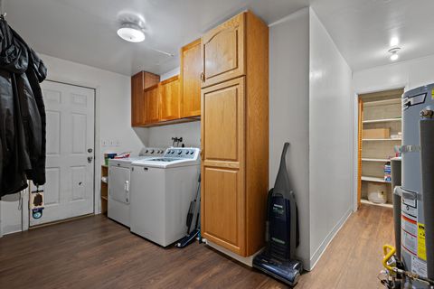 Tiny photo for 1610 E MOOR DALE LN S, Holladay, UT 84117 (MLS # 2129934)