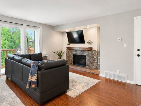 Tiny photo for 5565 S WILLOW LN #E, Murray, UT 84107 (MLS # 2158666)