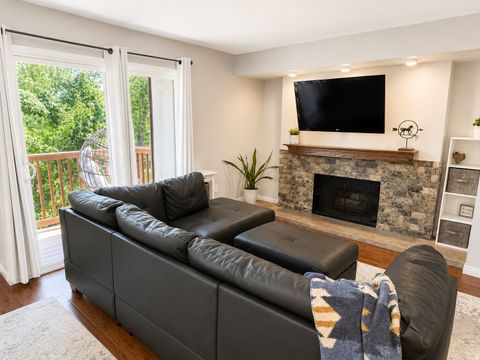 Tiny photo for 5565 S WILLOW LN #E, Murray, UT 84107 (MLS # 2158666)