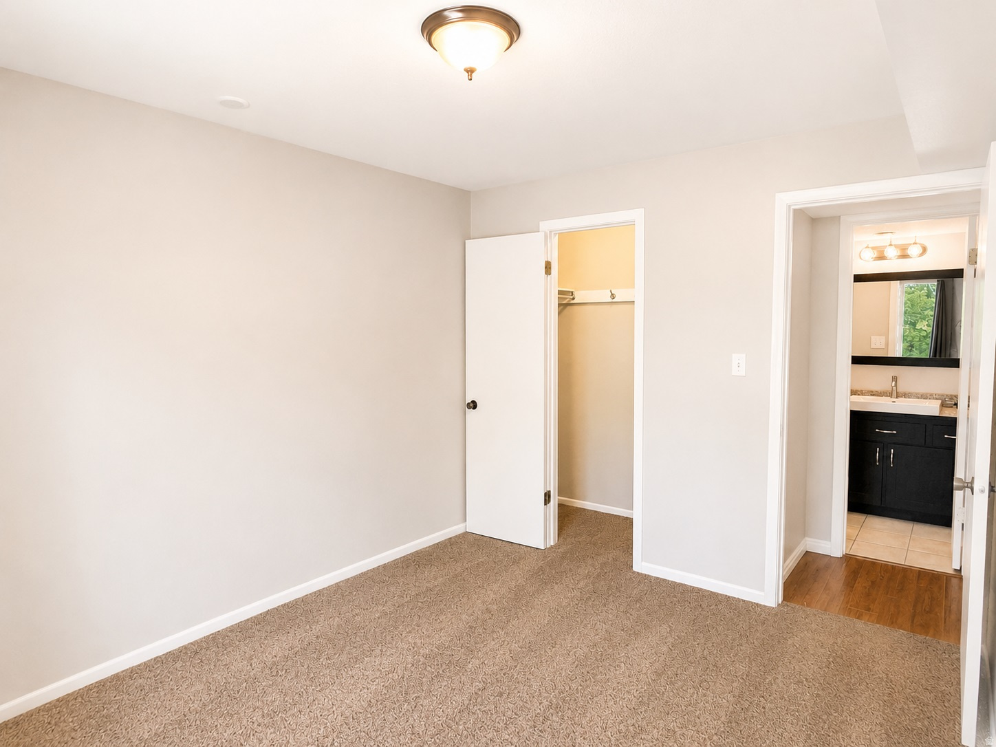 WILLOWS CONDM - Residential
