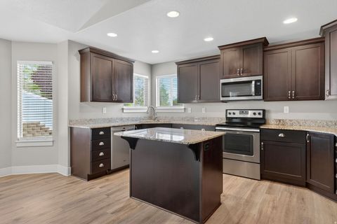 Tiny photo for 1118 N 580 St E, Pleasant Grove, UT 84062 (MLS # 2151131)