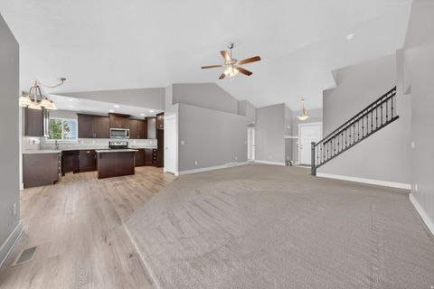 Tiny photo for 1118 N 580 St E, Pleasant Grove, UT 84062 (MLS # 2151131)