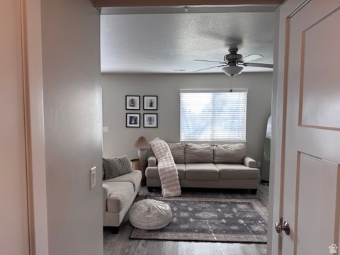 CRAIGS CORNER TOWNHOMES PRUD - Residential