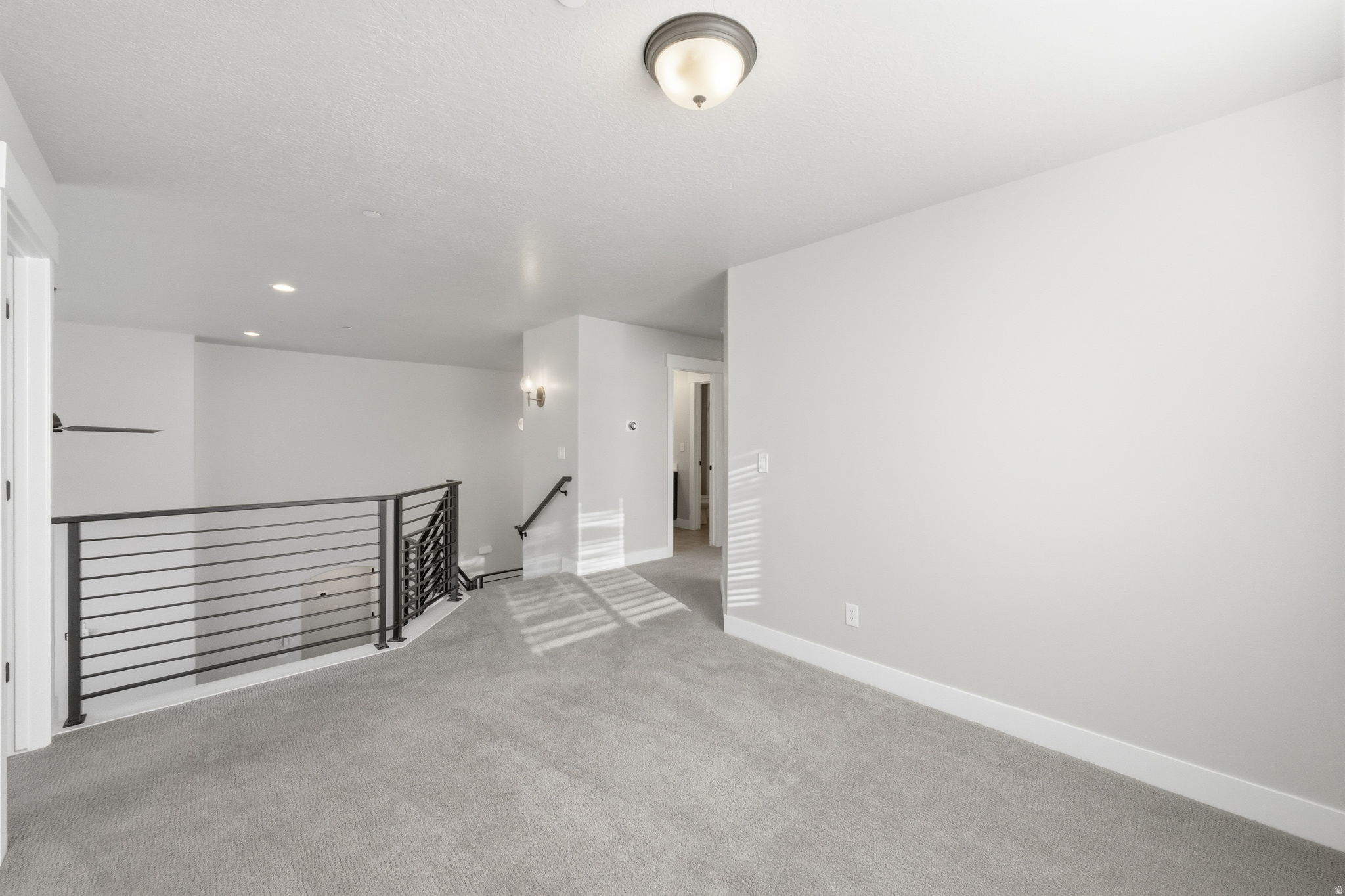 HIDDEN CANYON ESTATE - Residential