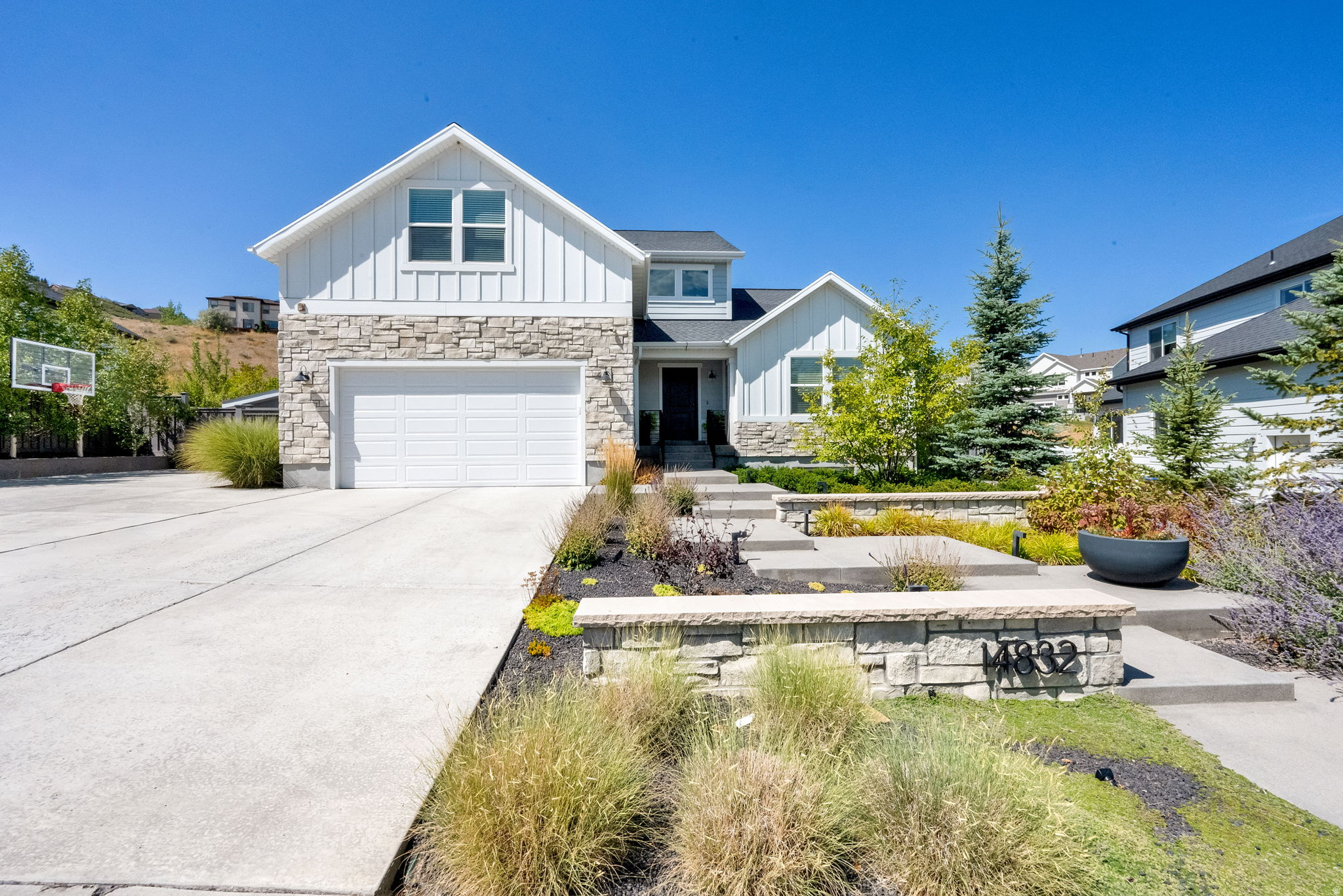 HIDDEN CANYON ESTATE - Residential