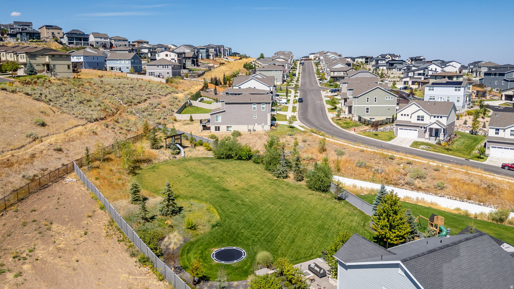HIDDEN CANYON ESTATE - Residential