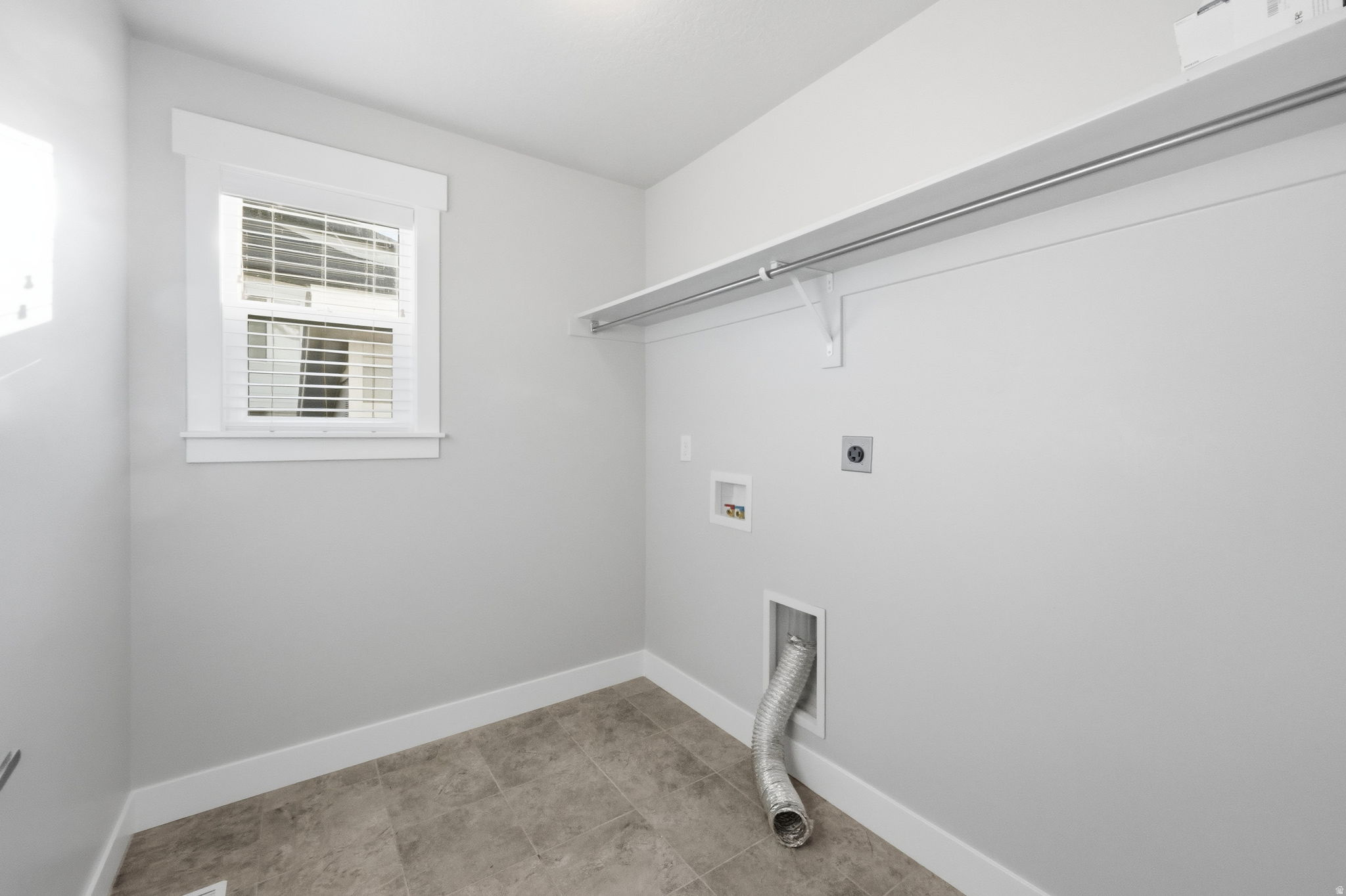 HIDDEN CANYON ESTATE - Residential