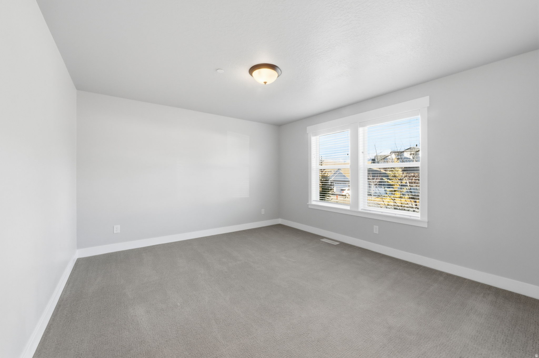 HIDDEN CANYON ESTATE - Residential