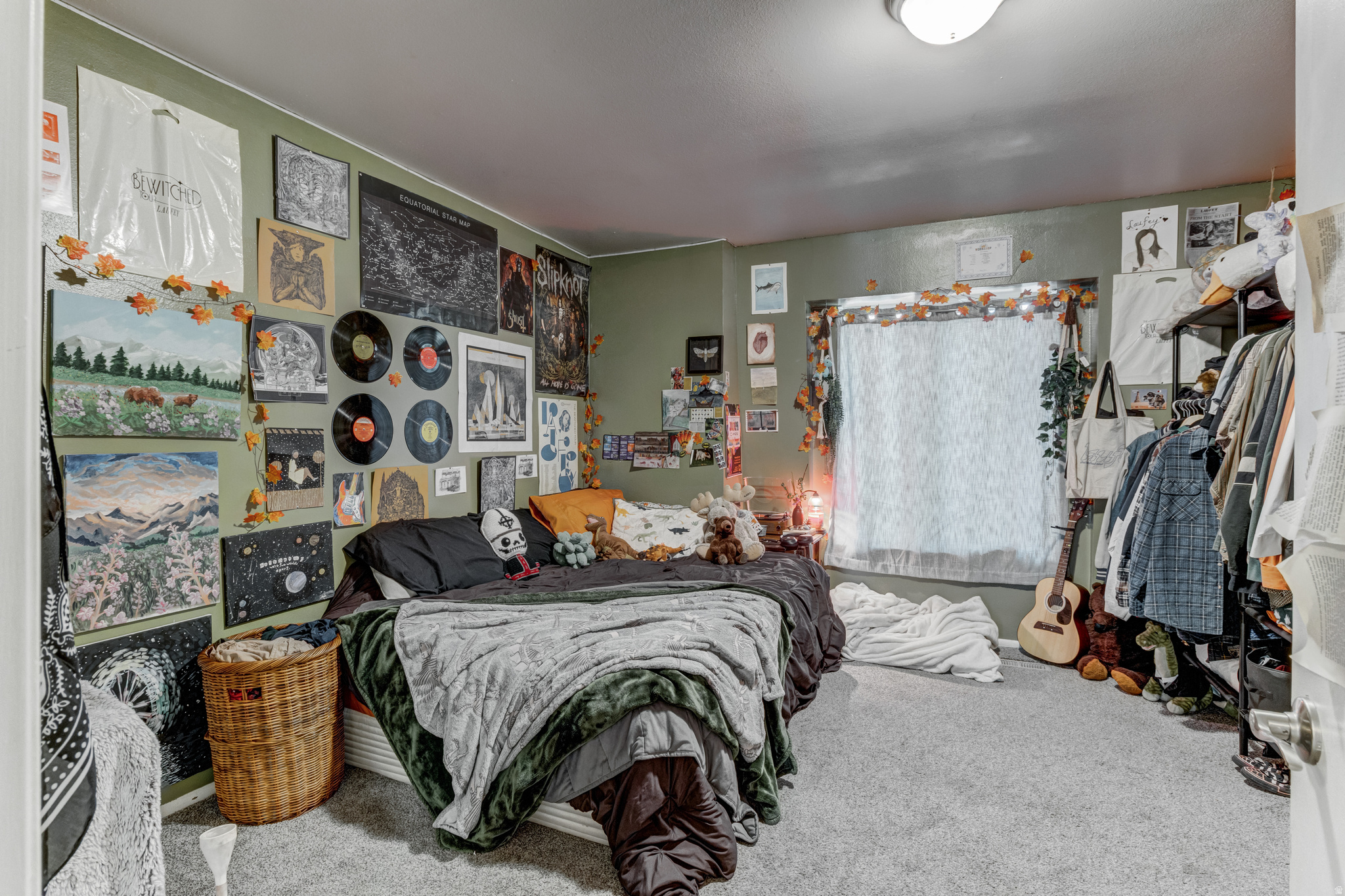 CEDAR SPRINGS CONDOM - Residential