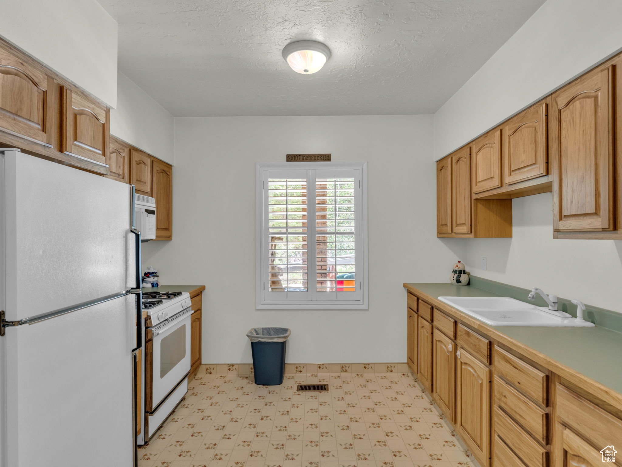 PINEBROOK SUBDIVISION - Residential