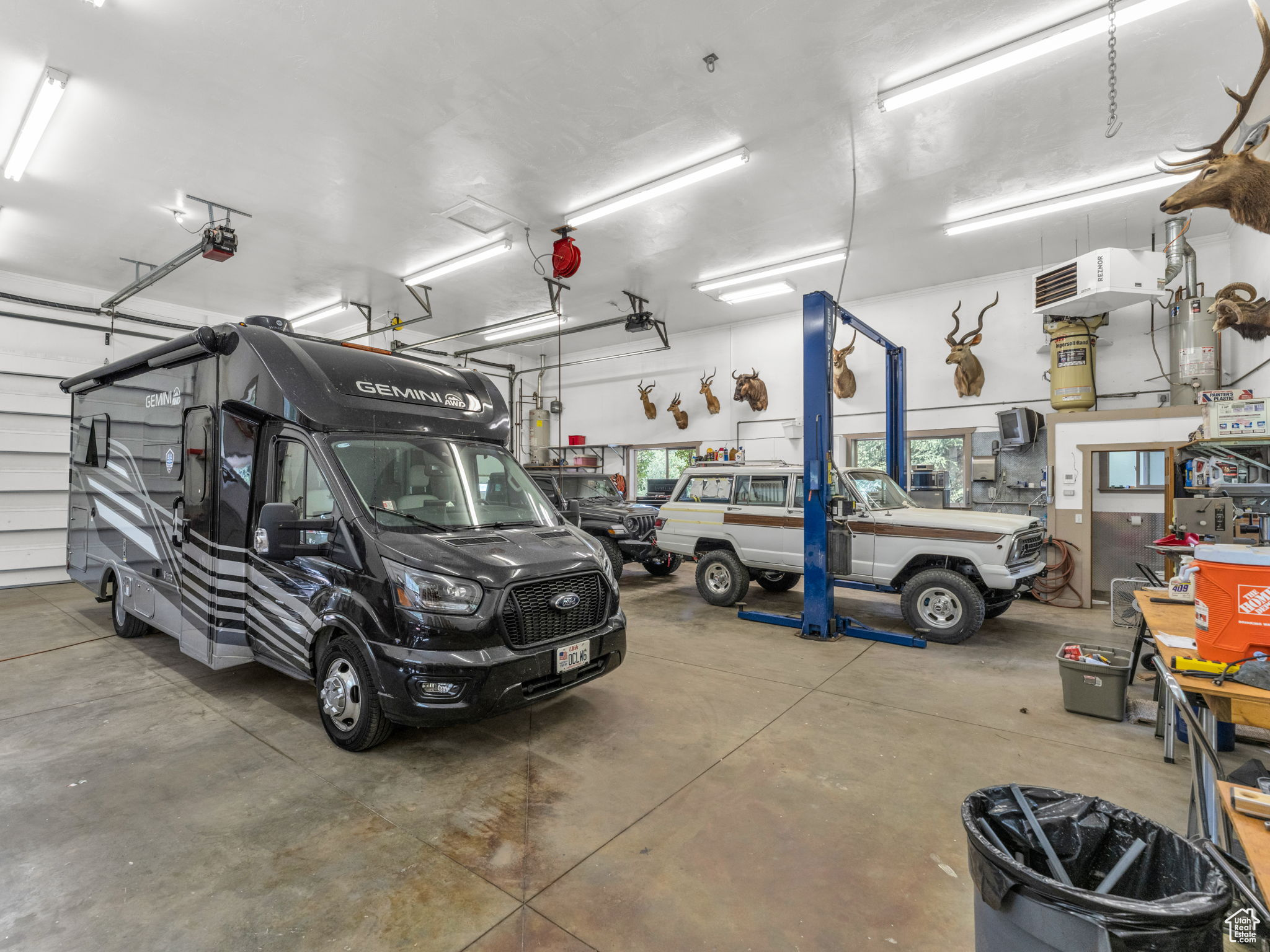 PINEBROOK SUBDIVISION - Residential