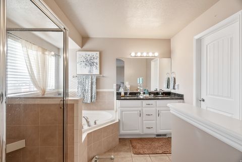 Tiny photo for 589 W 25 N, Clearfield, UT 84015 (MLS # 2136349)