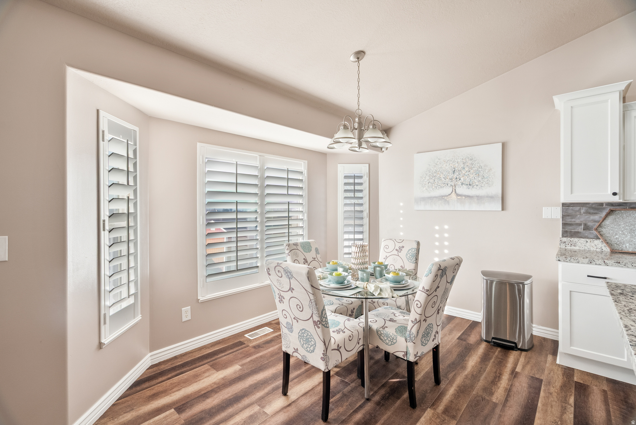 AUTUMN RIDGE ESTATES - Residential