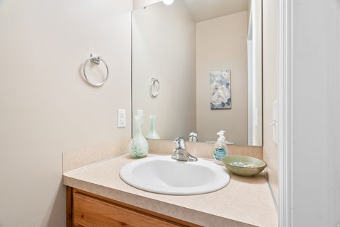 Tiny photo for 589 W 25 N, Clearfield, UT 84015 (MLS # 2136349)