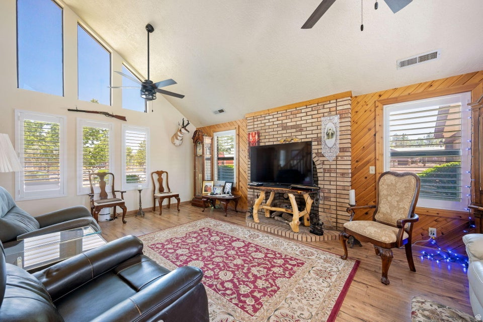 DAMMERON VALLEY HOMESTEADS - Residential