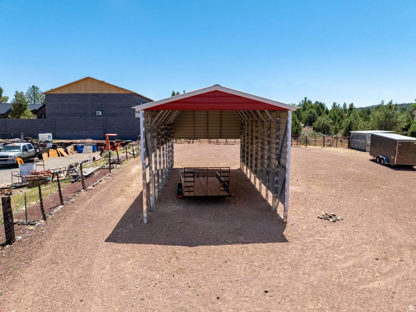 DAMMERON VALLEY HOMESTEADS - Residential