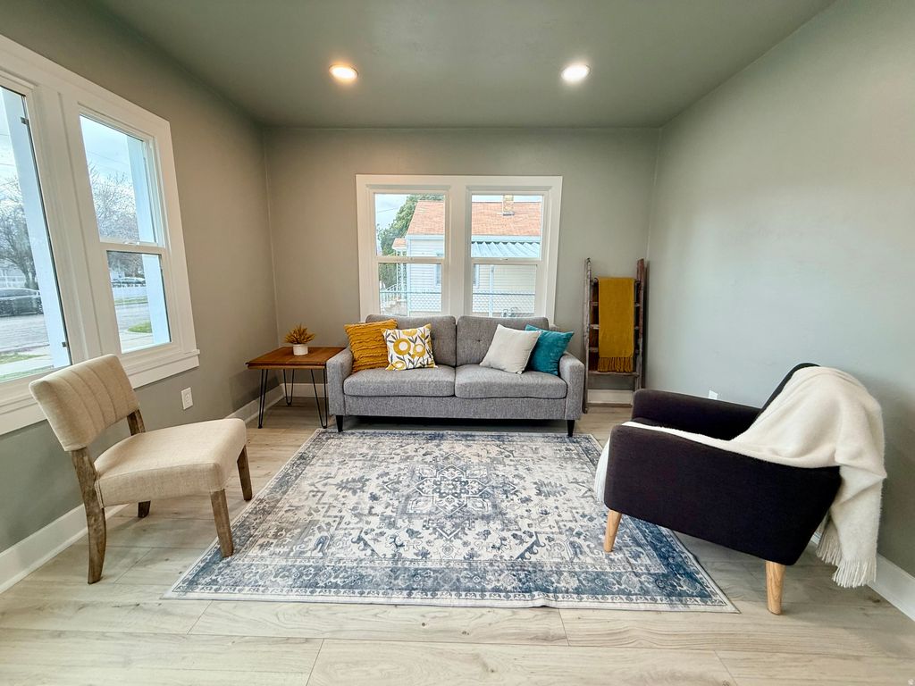 Photo of 574 E 15TH ST S, Ogden, UT 84404 (MLS # 2141376)