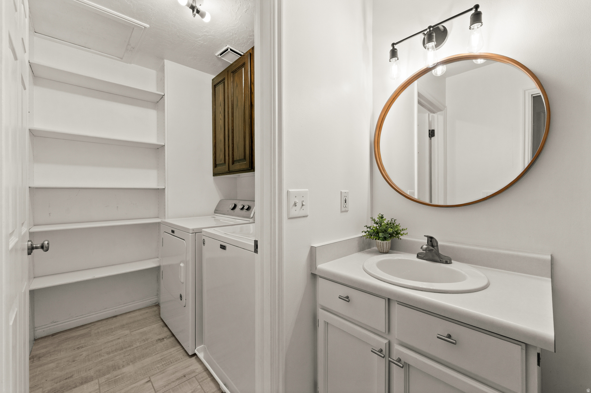 BRIARWOOD - Residential