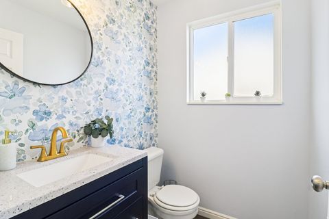 Tiny photo for 2119 N 2360 W, Clinton, UT 84015 (MLS # 2149003)