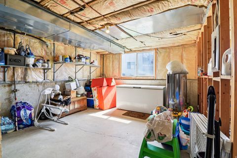 Tiny photo for 2119 N 2360 W, Clinton, UT 84015 (MLS # 2149003)