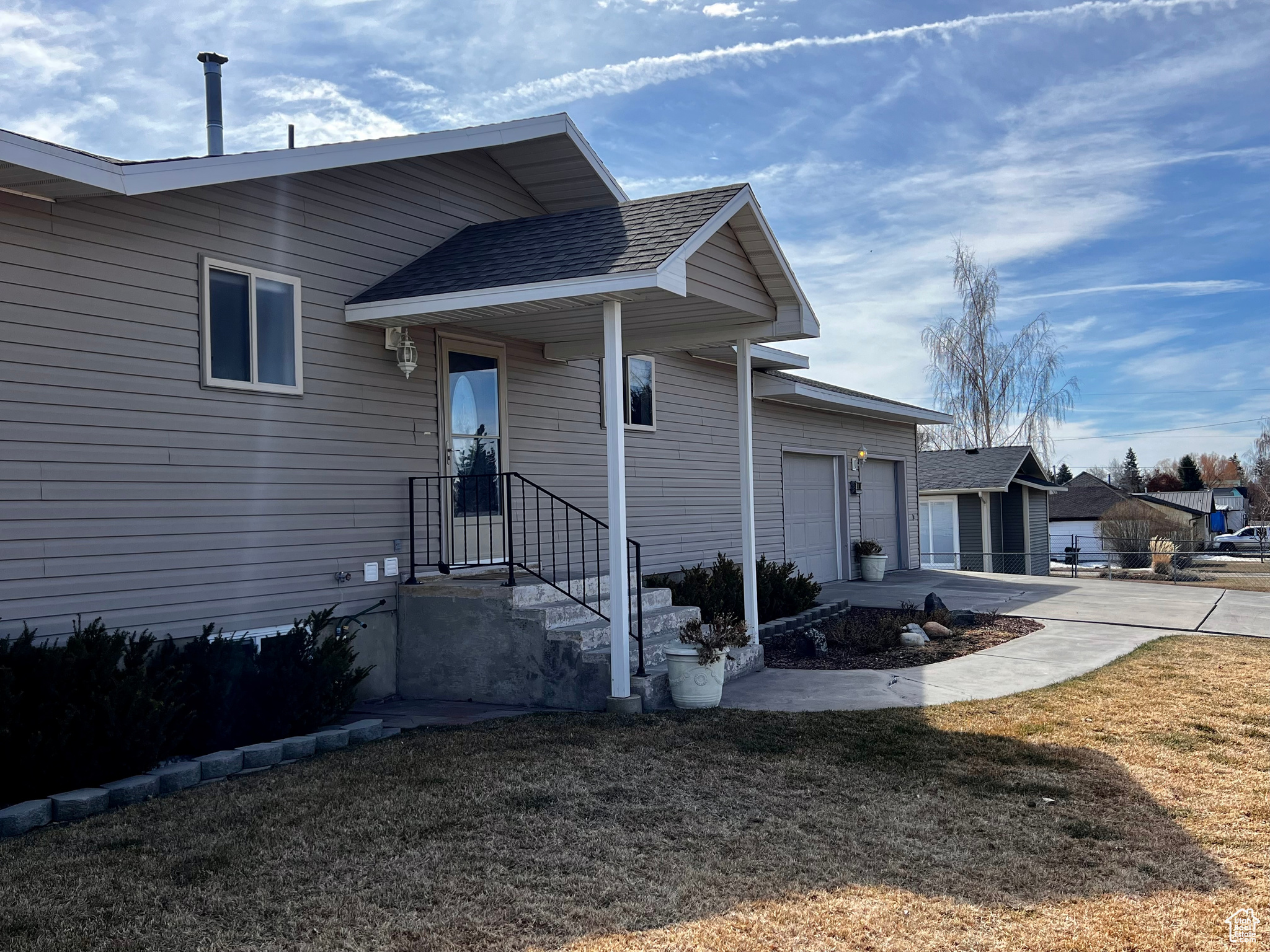 404 N 1st, Grace, Idaho image 2