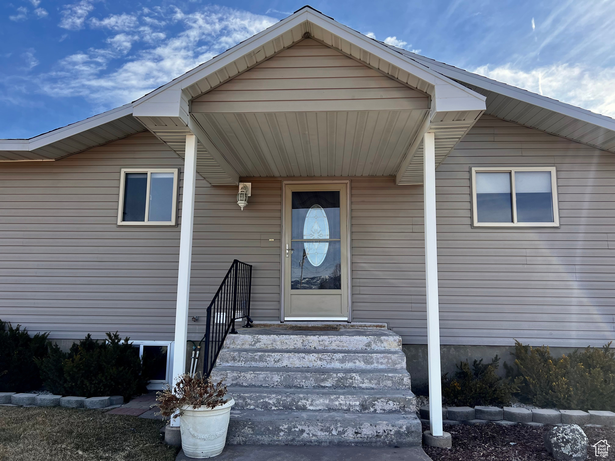 404 N 1st, Grace, Idaho image 3