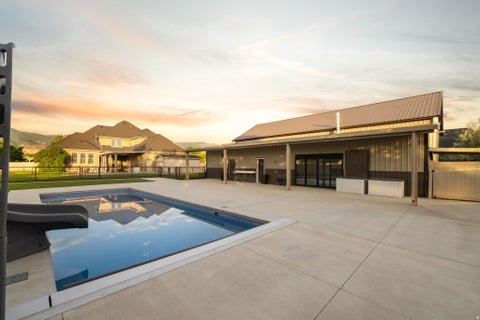 Tiny photo for 655 N JESSI'S MEADOW DR, West Bountiful, UT 84087 (MLS # 2174085)