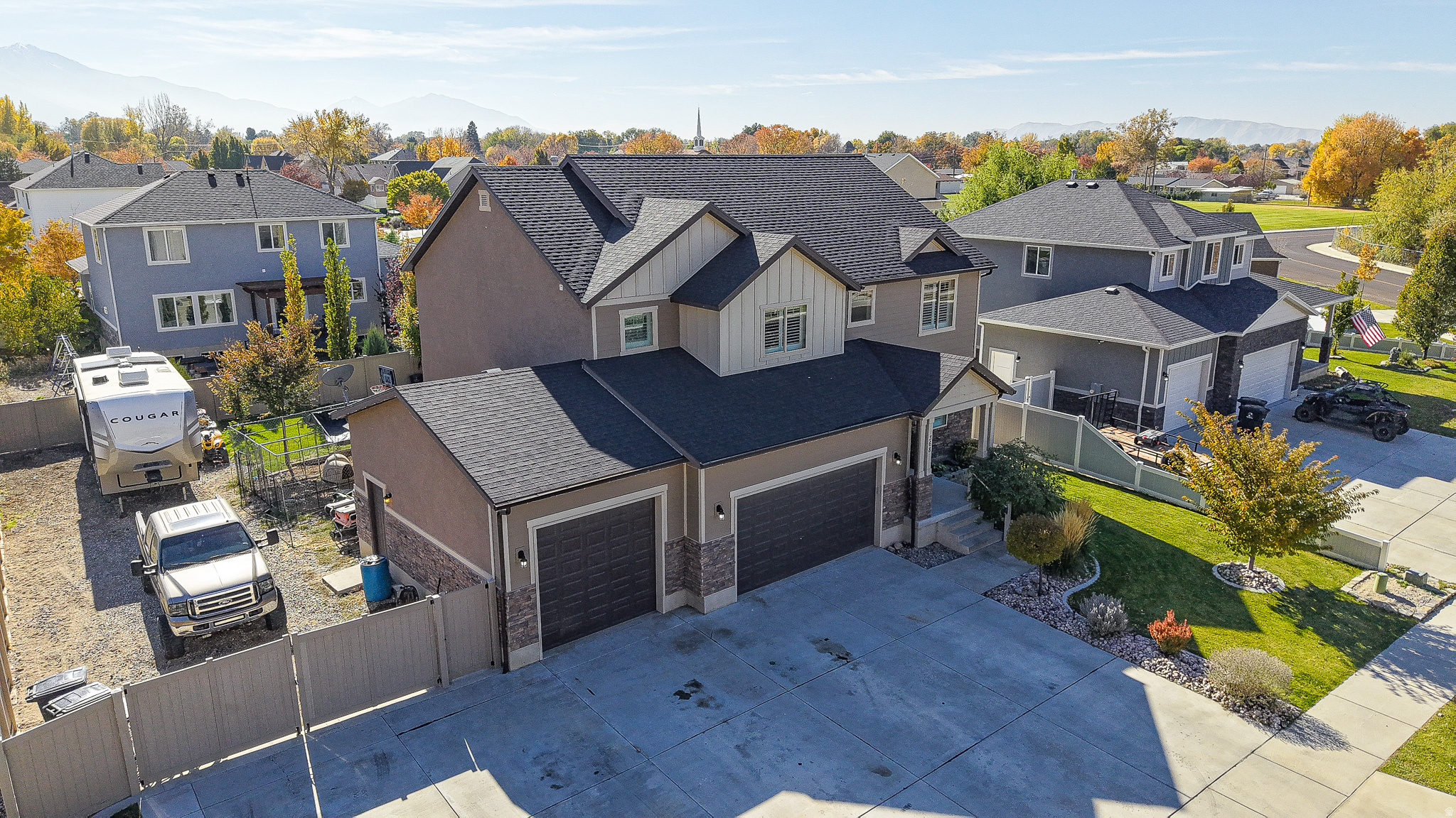 QUAIL BROOK ESTATES - Residential