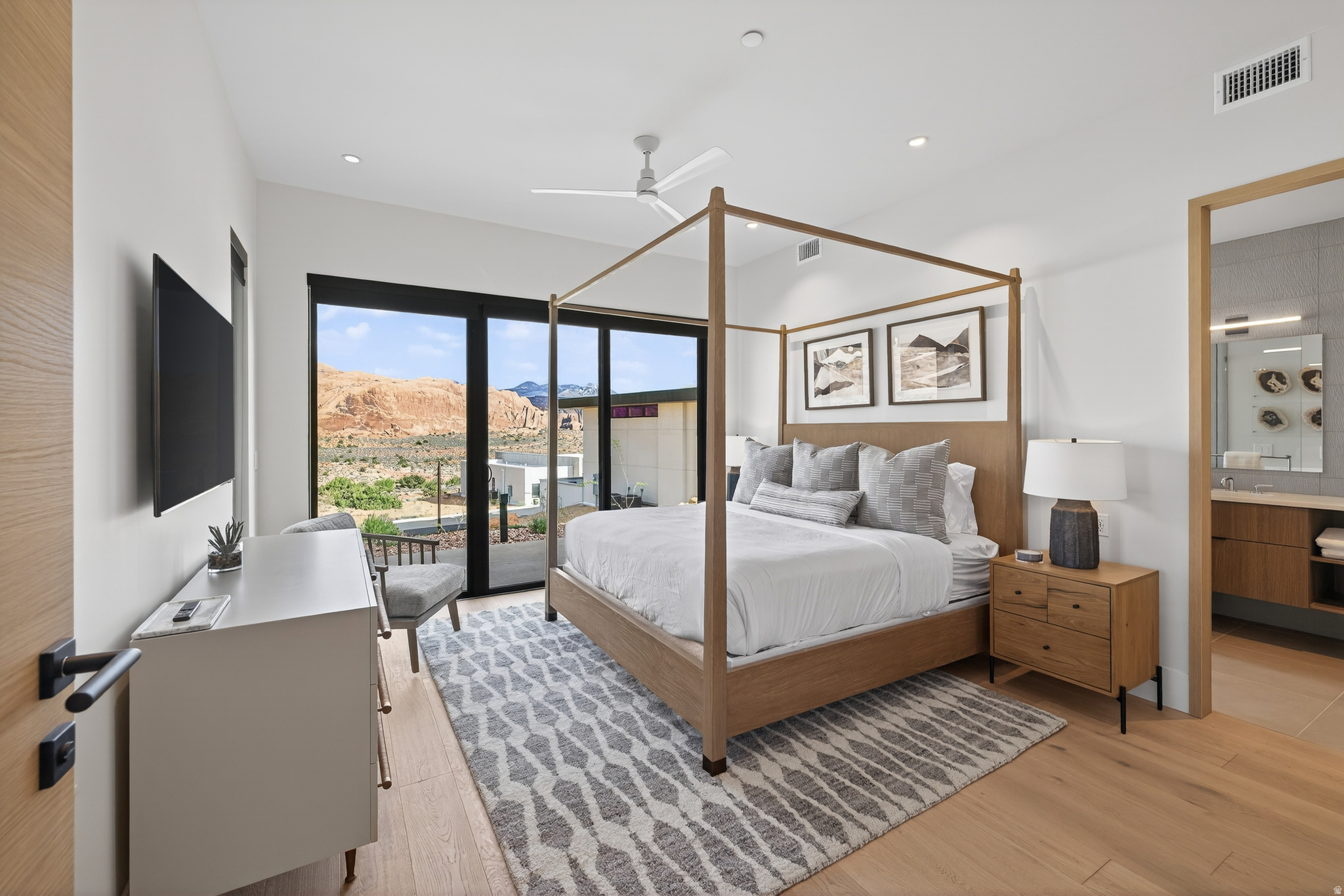 LIONSBACK RESORT - Residential