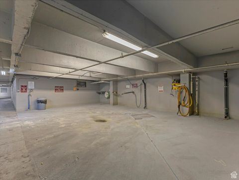 Tiny photo for 875 S DONNER WAY #1402, Salt Lake City, UT 84108 (MLS # 2101705)