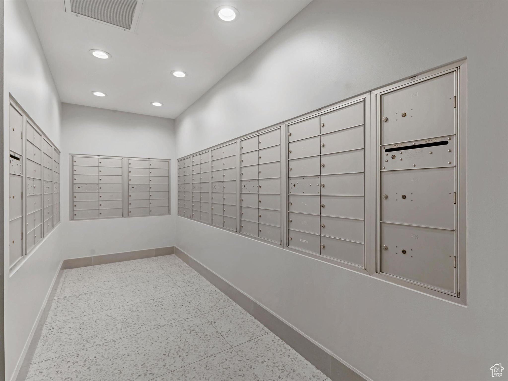 CANYON CREST - Residential