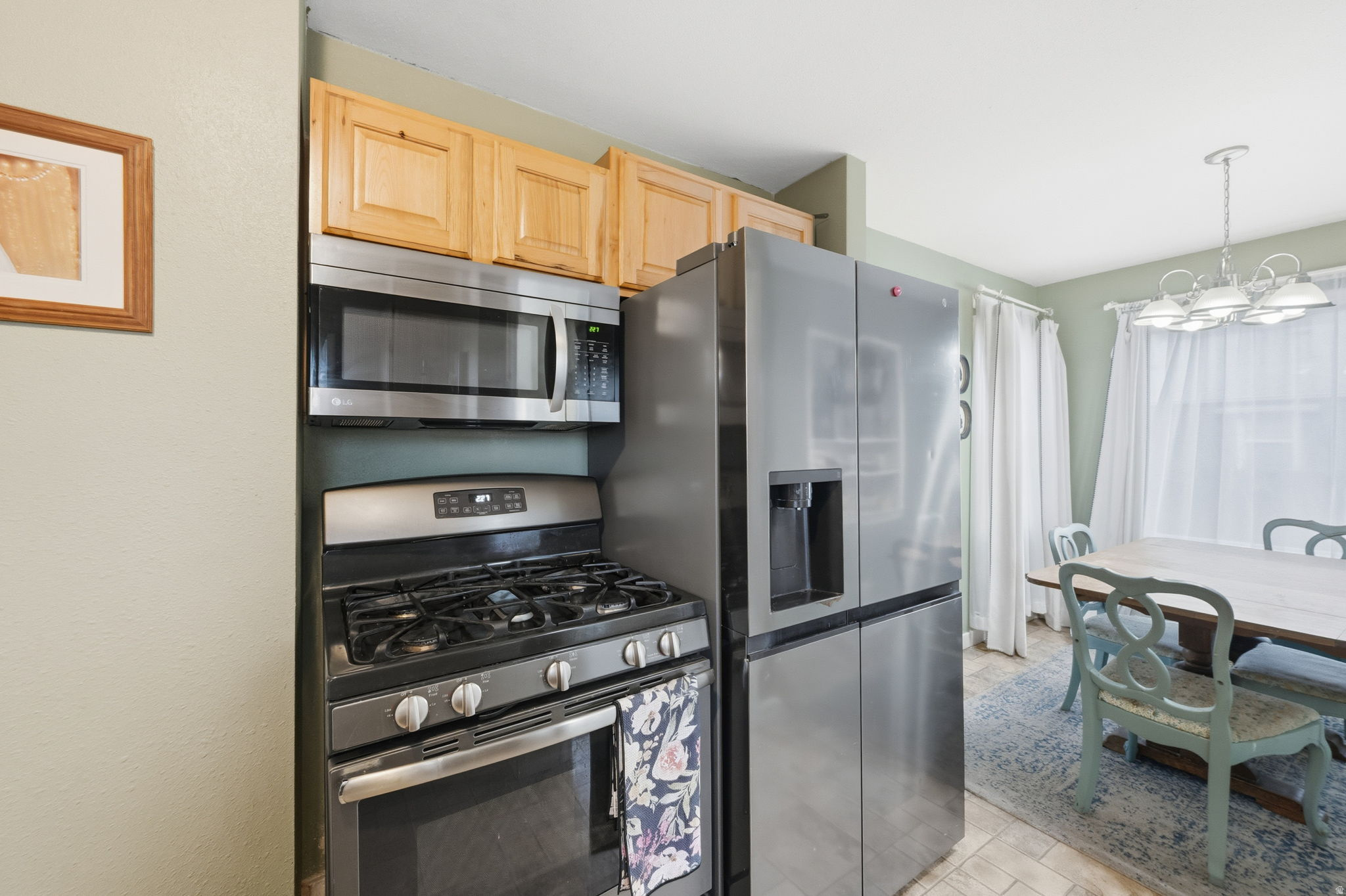 RIVERSIDE - Residential