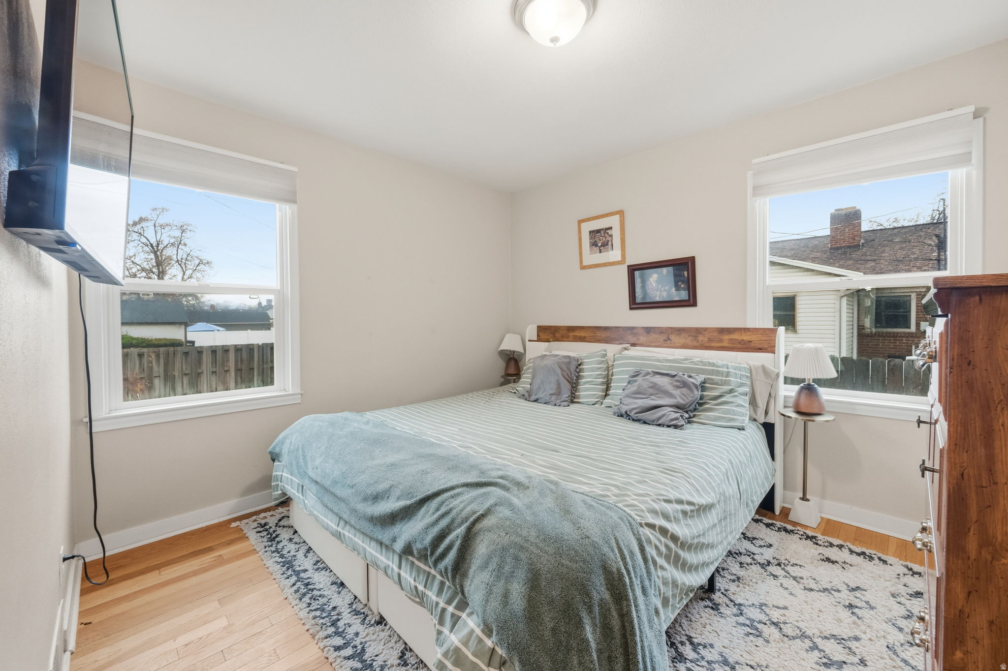 RIVERSIDE - Residential