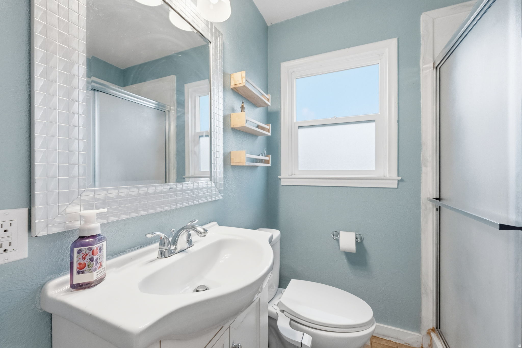 RIVERSIDE - Residential