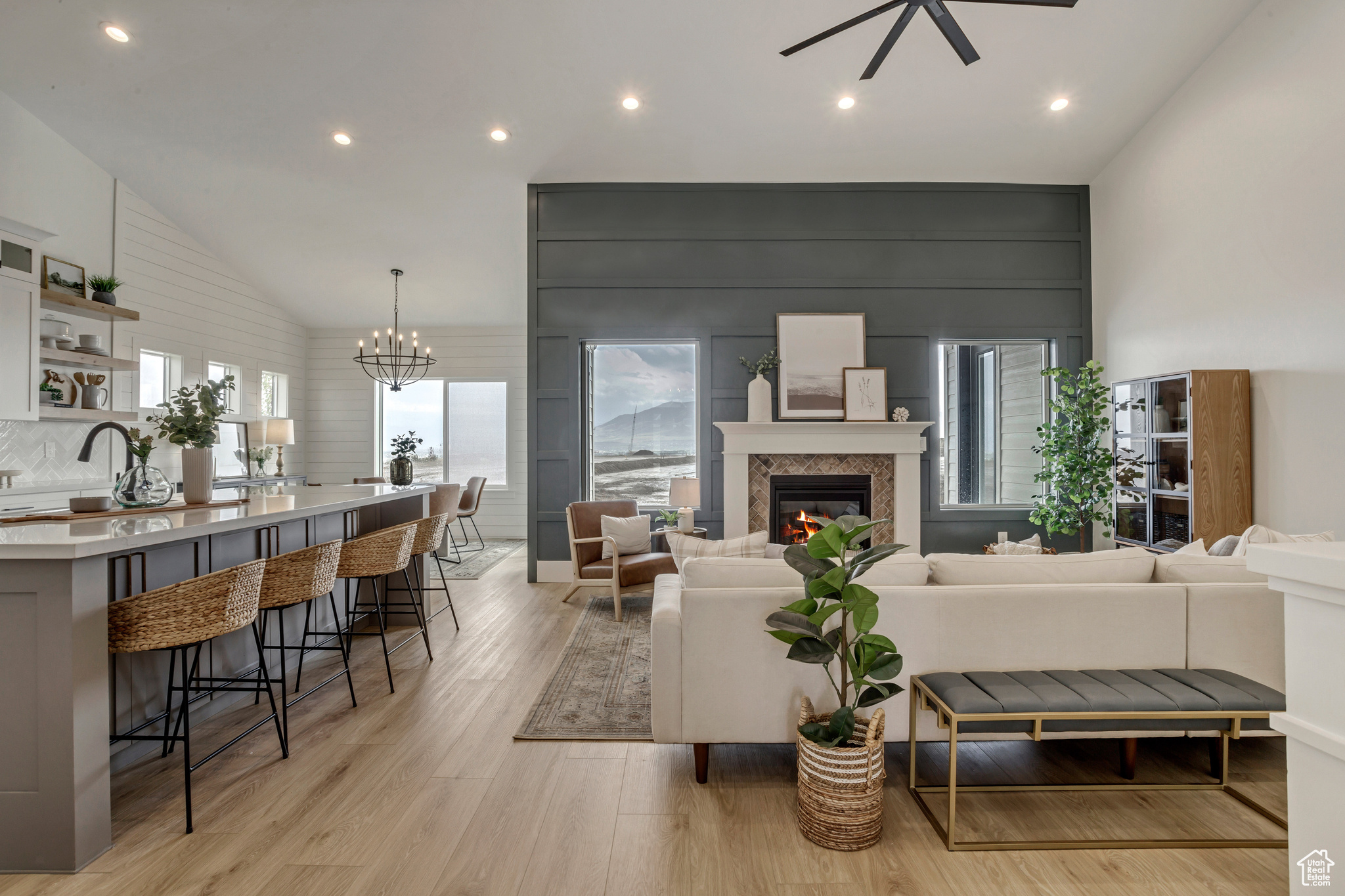 STARHAVEN VILLAS - Residential